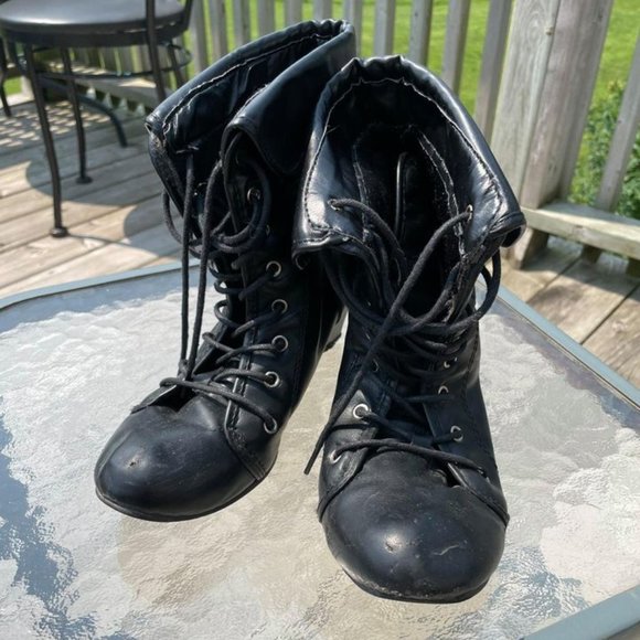 Black lace up wedge heels size 7 - Picture 1 of 4